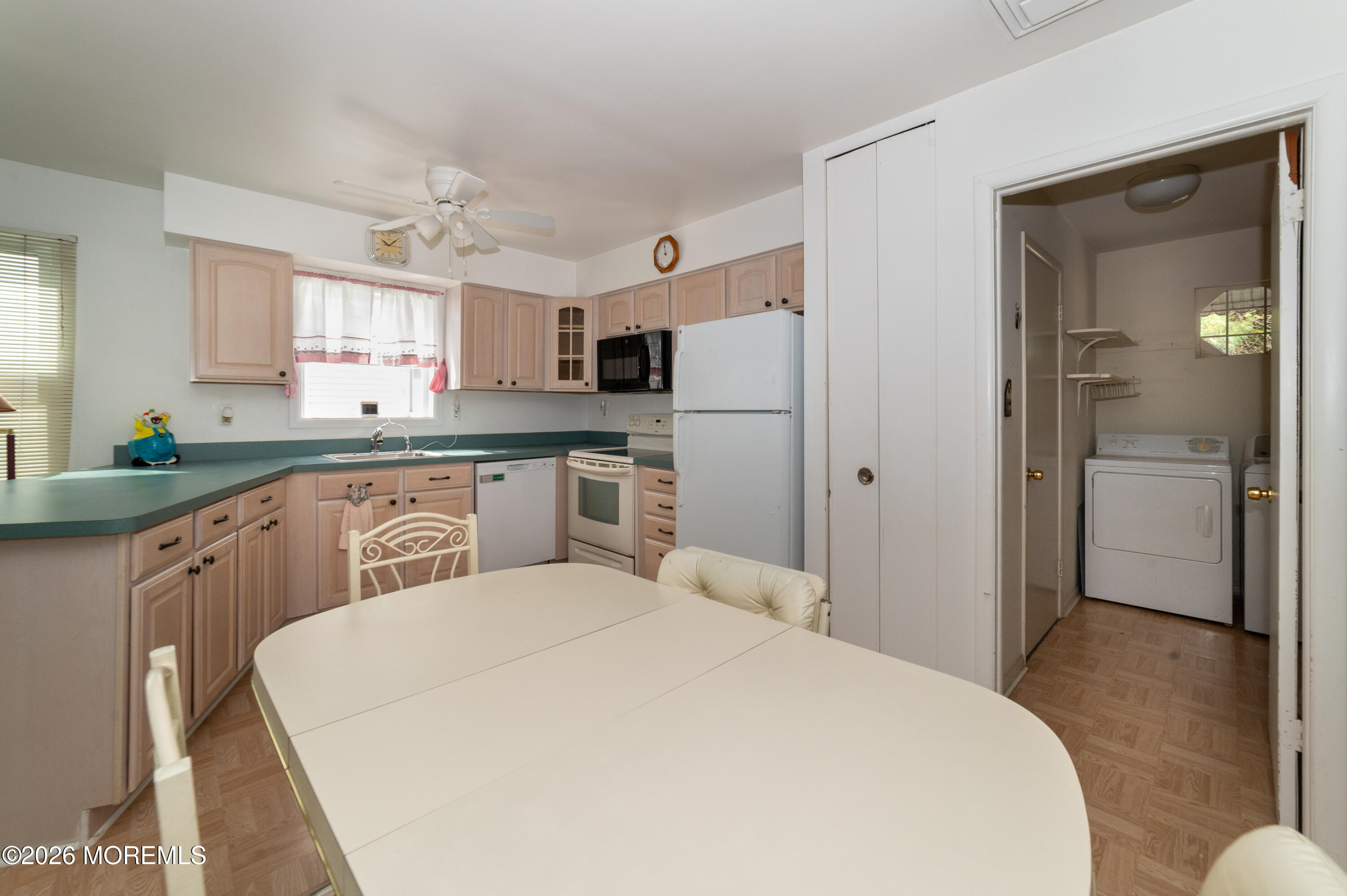 37 Watkins Road Brick, NJ 08724 - Photo 5 of 25 DSC_7823