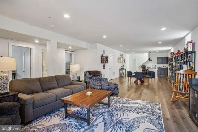 $1,100,000 | 8776 Walnut Btm Lane, Frederick, MD 21701