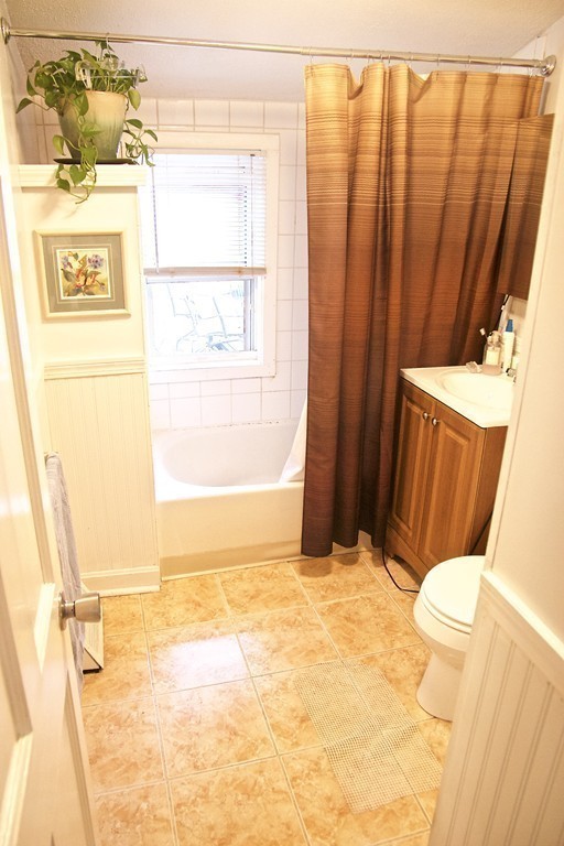1 Rockport Road Worcester, MA 01605 - Photo 7 of 25 Gallery Image 7