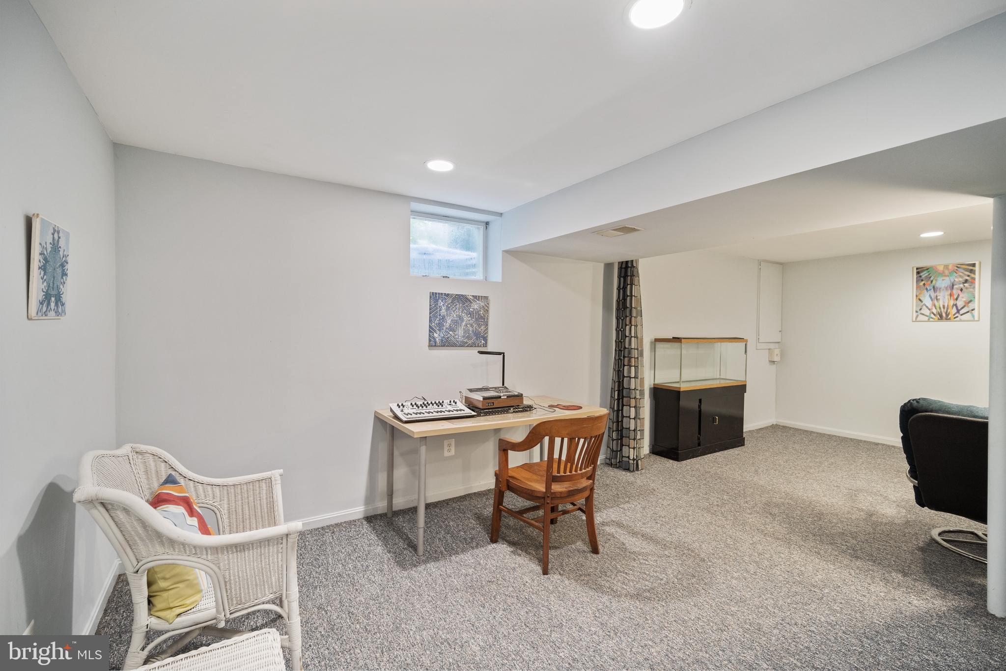 14808 Windmill Terrace Silver Spring, MD 20905 - Photo 46 of 55 Gallery Image 46