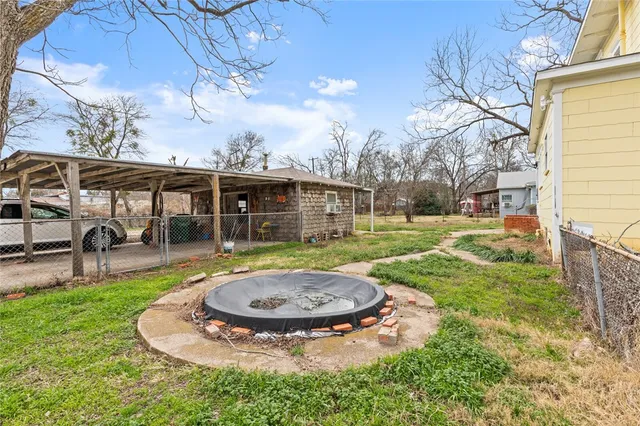 $185,895 | 818 East McLennan Avenue, Mart, TX 76664