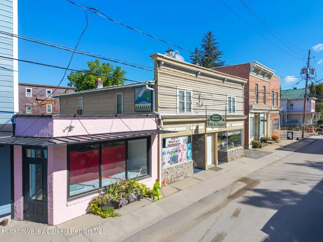 a view of a house with sitting area