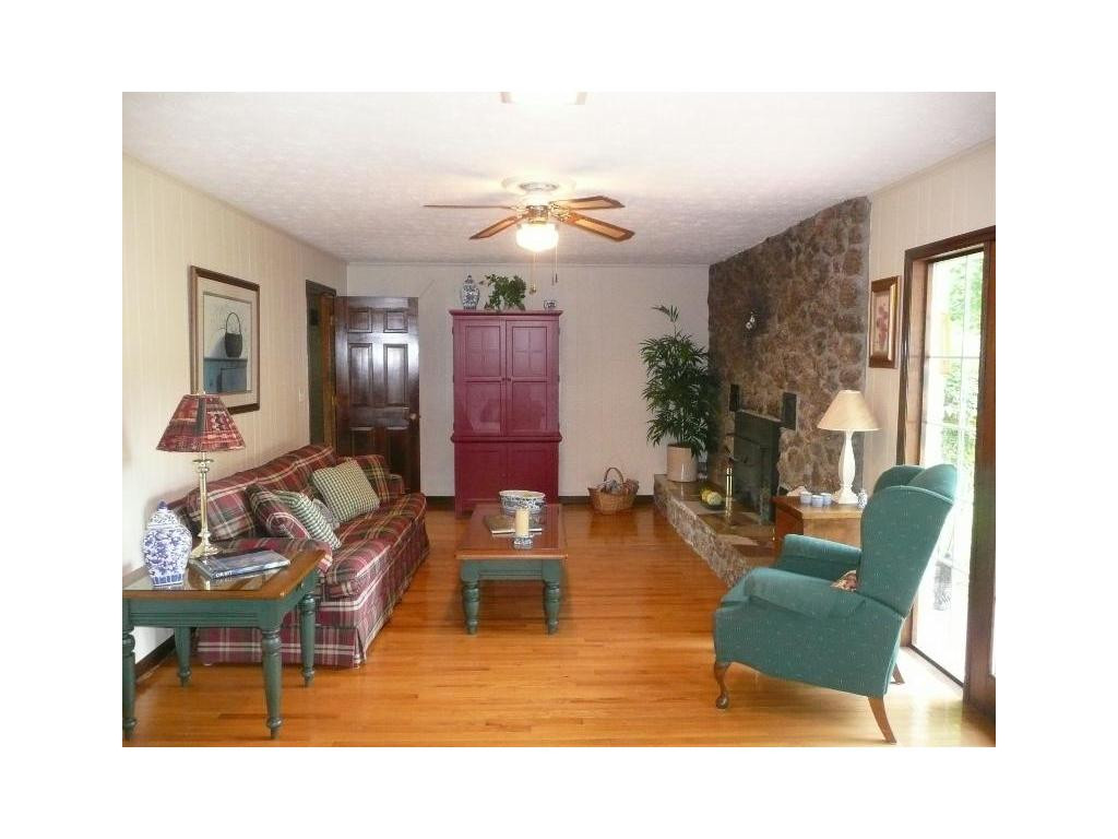 2223 Island Road Blountville, TN 37617 - Photo 5 of 25 Photo 5
