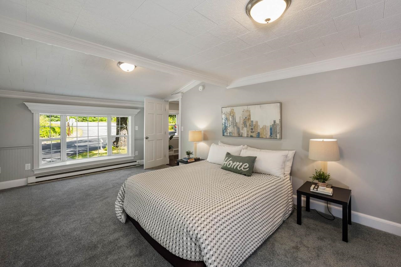 16 Mammoth Road Windham, NH 03087 - Photo 11 of 26