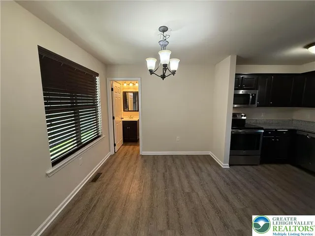 $1,875 | 629 Linden Street, Coopersburg, PA 18036