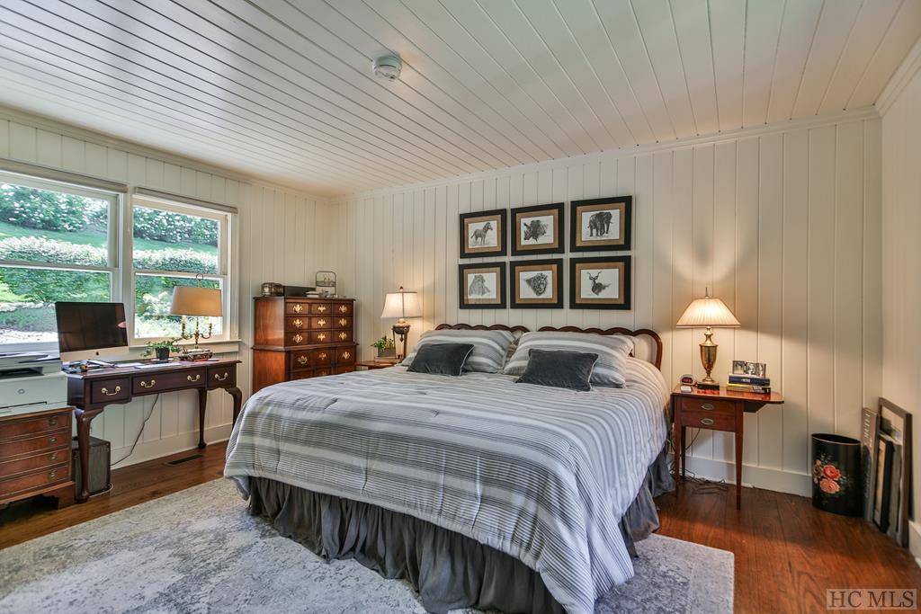 575 Satulah Road Highlands, NC 28741 - Photo 25 of 37 Gallery Image 25