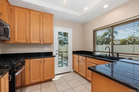 $1,035,000 | 821 Skysail Avenue, Carlsbad, CA 92011