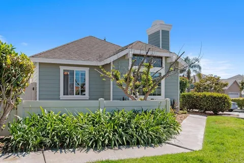 $1,035,000 | 821 Skysail Avenue, Carlsbad, CA 92011
