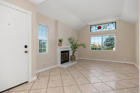 $1,035,000 | 821 Skysail Avenue, Carlsbad, CA 92011