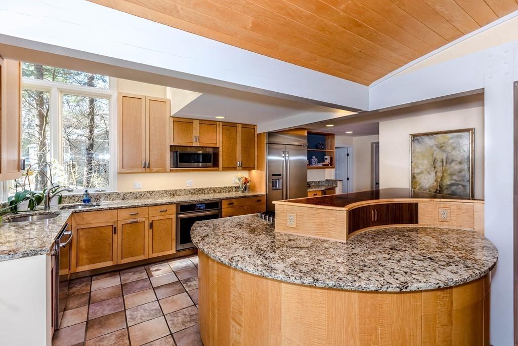 91 Maynard Farm Road Sudbury, MA 01776 - Photo 4 of 26 Gallery Image 4
