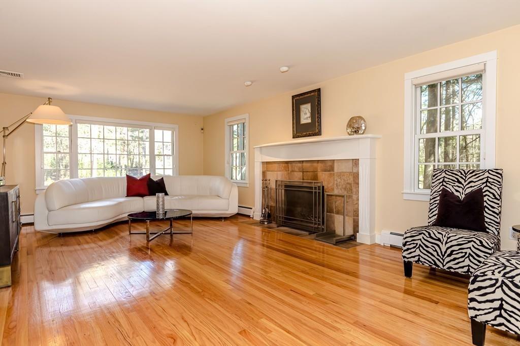 91 Maynard Farm Road Sudbury, MA 01776 - Photo 10 of 26 Gallery Image 10