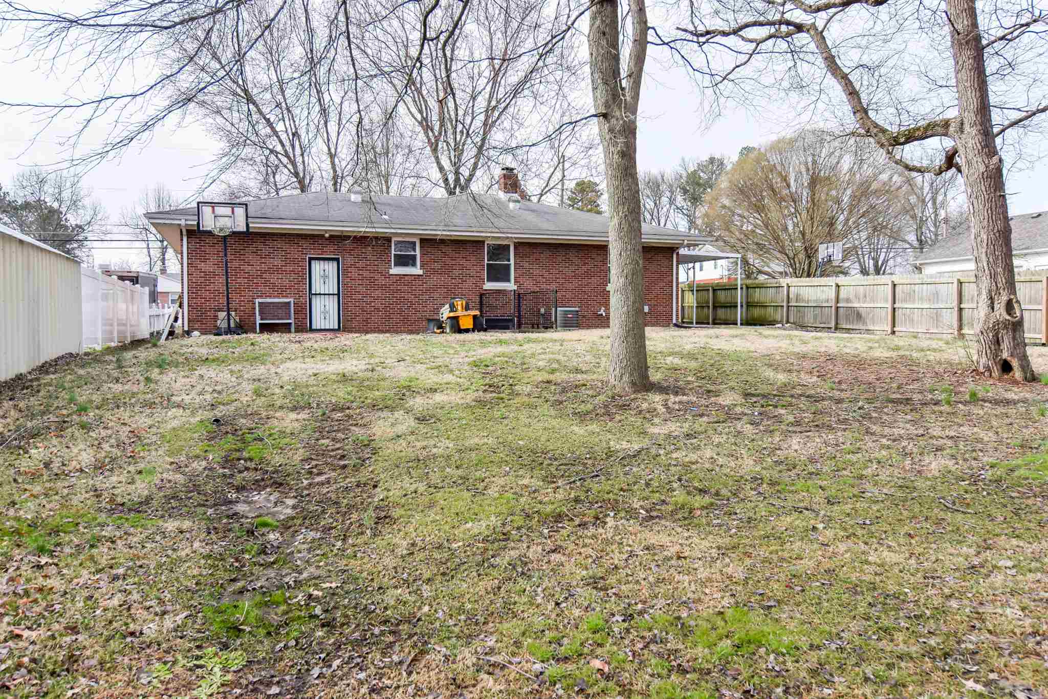 2908 Rode Road Evansville, IN 47711 - Photo 14 of 17 Gallery Image 14