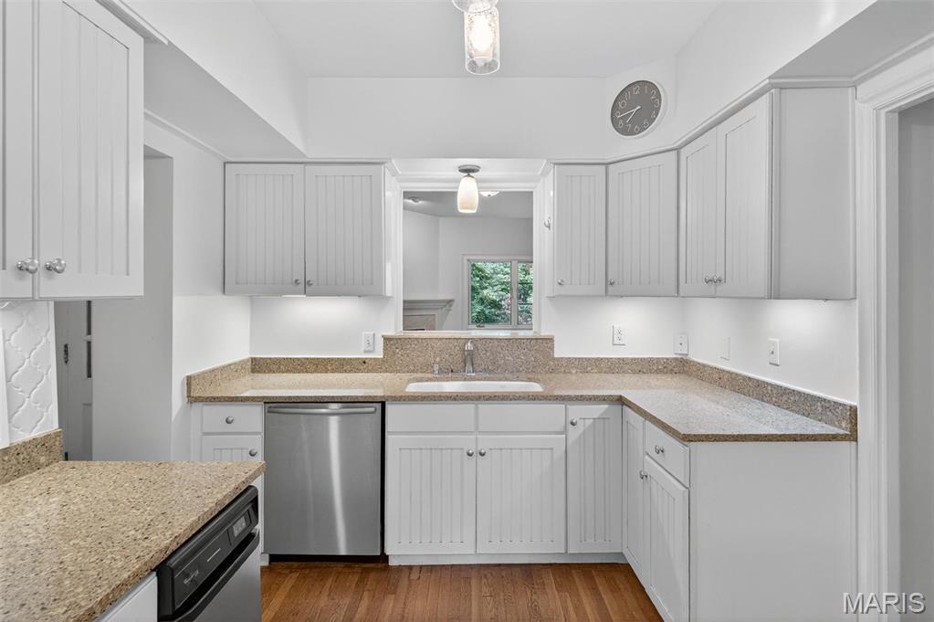 22 Country Club Place Belleville, IL 62223 - Photo 15 of 65