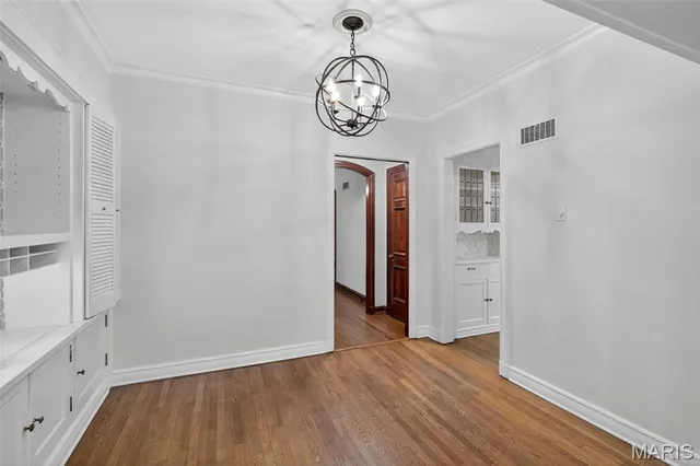 $574,900 | 22 Country Club Place, Belleville, IL 62223