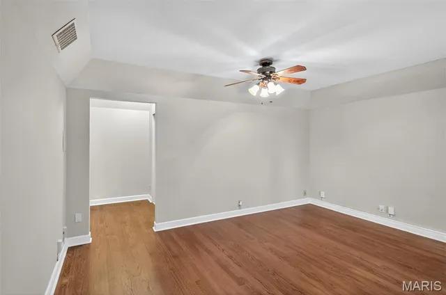 $574,900 | 22 Country Club Place, Belleville, IL 62223