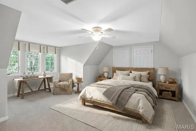 $574,900 | 22 Country Club Place, Belleville, IL 62223