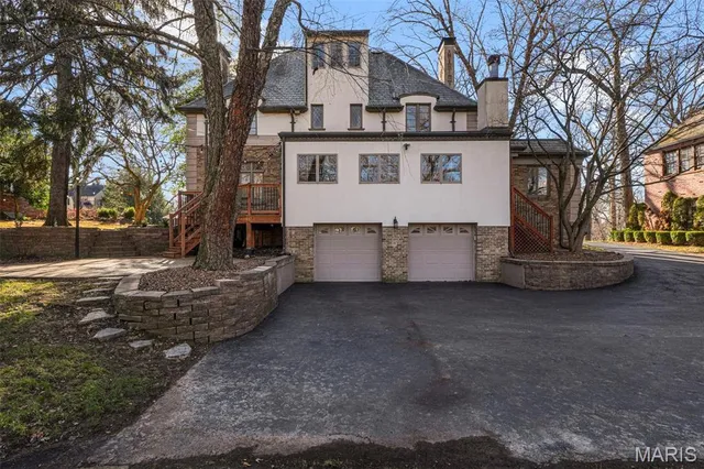 $574,900 | 22 Country Club Place, Belleville, IL 62223