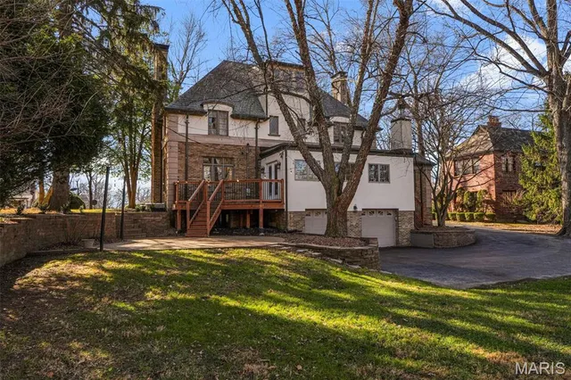 $574,900 | 22 Country Club Place, Belleville, IL 62223