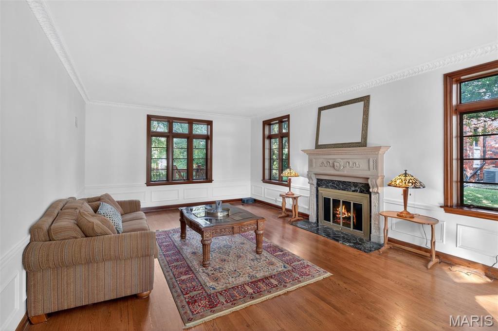 22 Country Club Place Belleville, IL 62223 - Photo 6 of 65