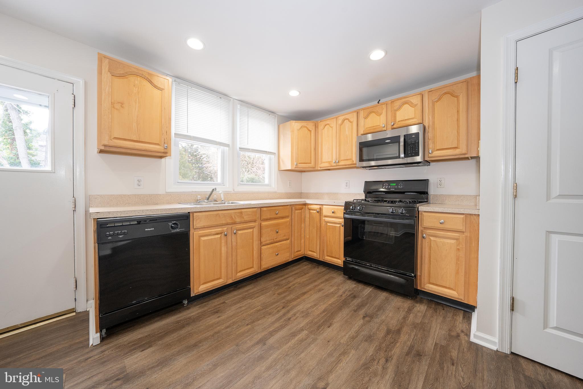 1204 County Line Road Bryn Mawr, PA 19010 - Photo 11 of 33 Gallery Image 11