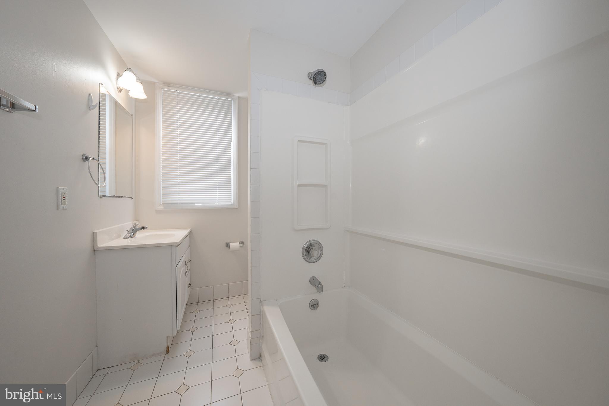 1204 County Line Road Bryn Mawr, PA 19010 - Photo 21 of 33 Gallery Image 21