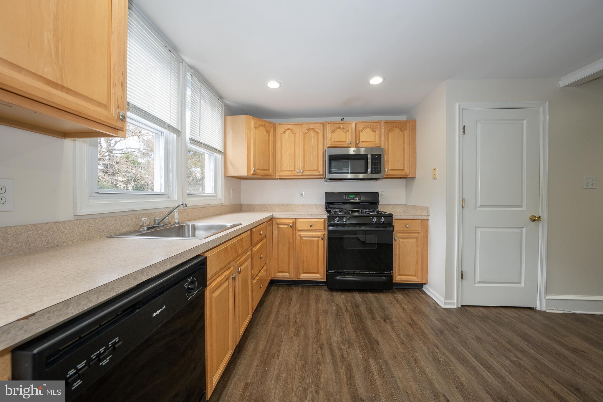 1204 County Line Road Bryn Mawr, PA 19010 - Photo 10 of 33 Gallery Image 10