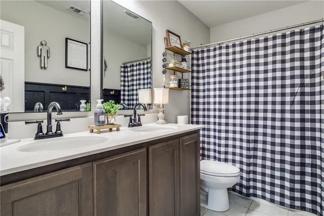 $335,000 | 416 Sandhurst Drive, Fort Worth, TX 76036