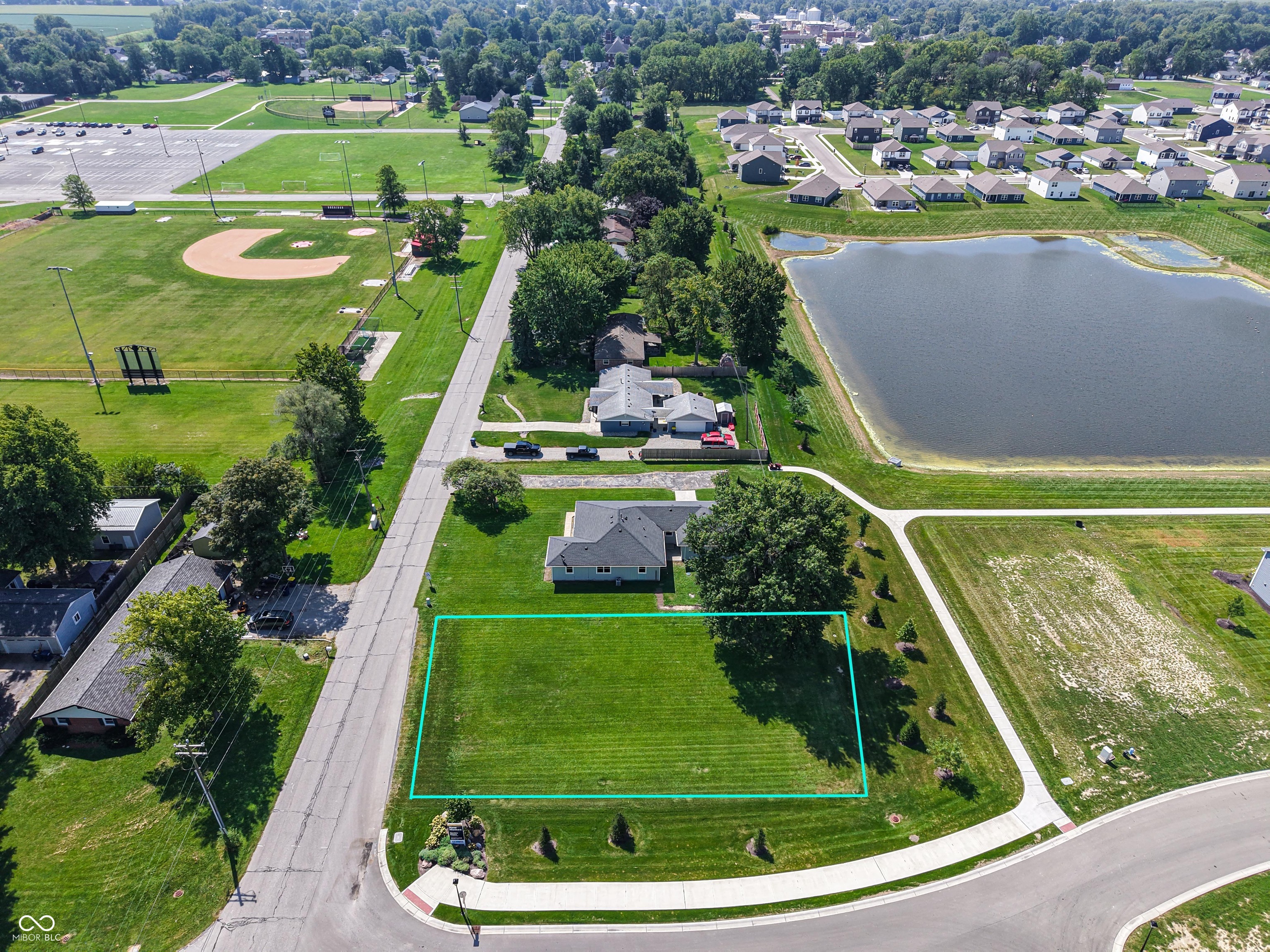 24372 Hinesley Road Sheridan, IN 46069 - Photo 7 of 15 Gallery Image 7