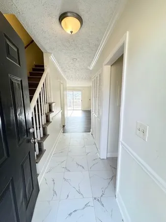 a view of gallery with hallway