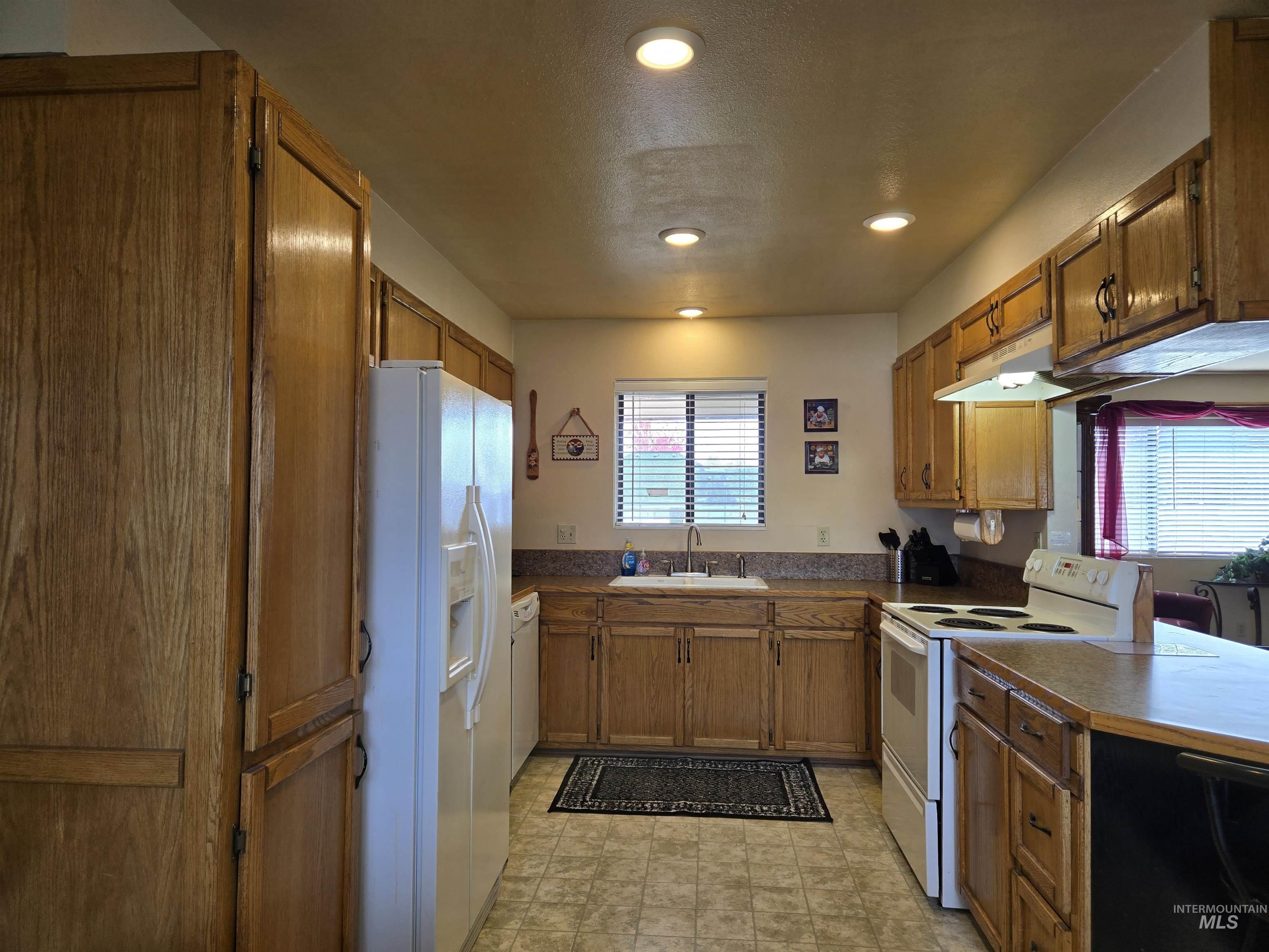 1439 Hunter Lane Ontario, OR 97914 - Photo 11 of 31