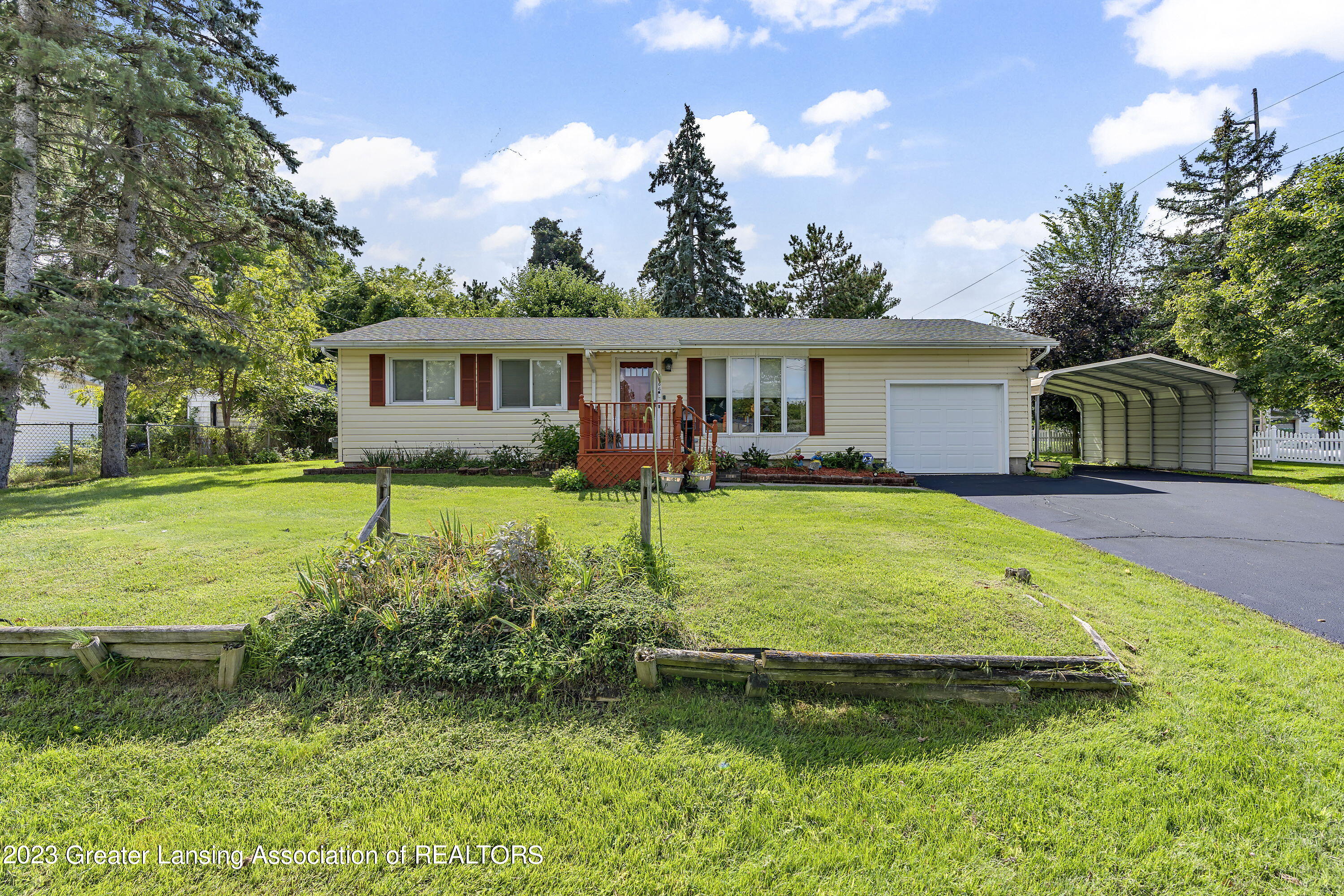 2006 Wabash Road Lansing, MI 48910 - Photo 1 of 23 2006 Wabash Ave