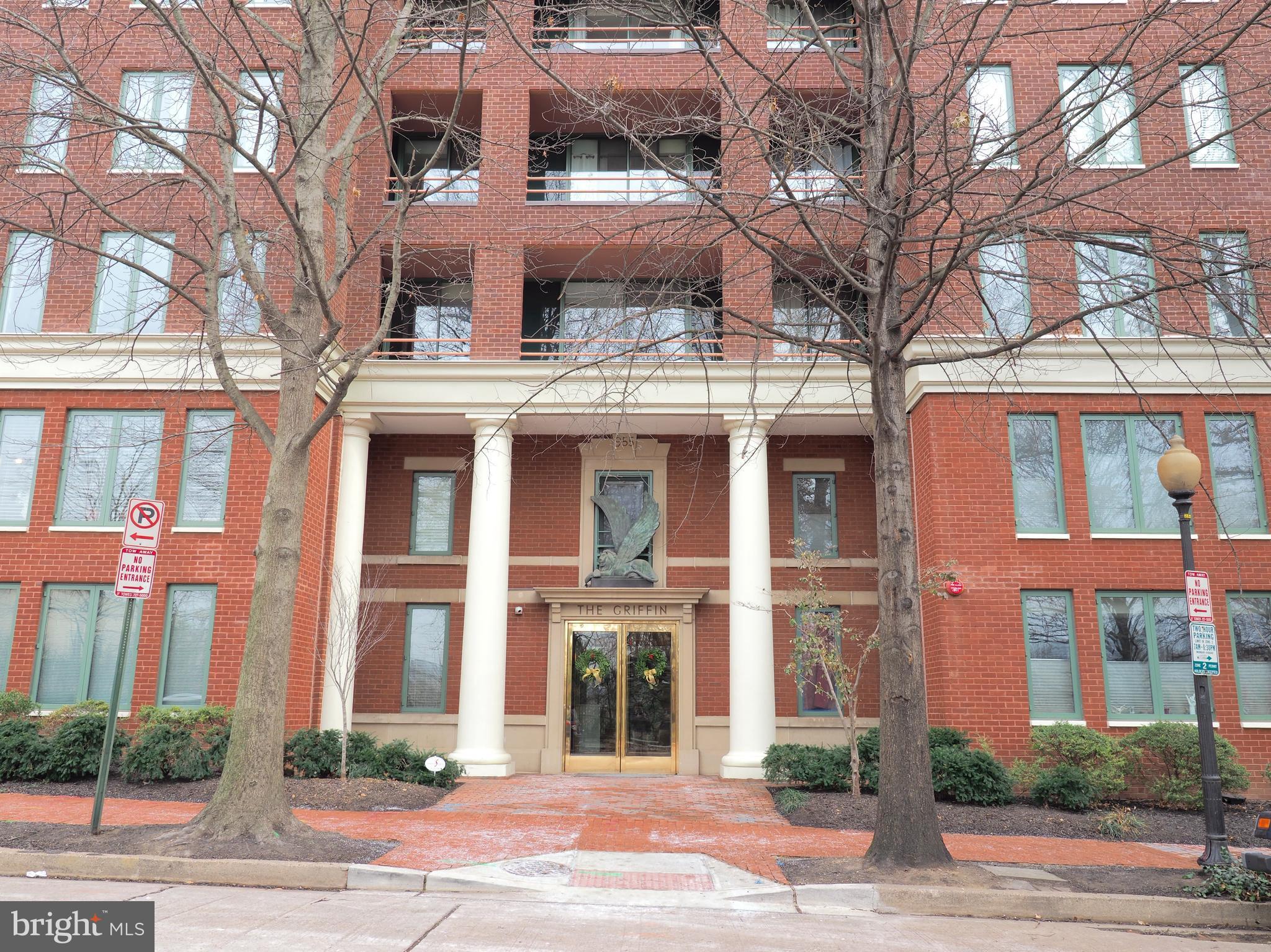 955 26th Street Northwest, Unit 610 Washington, DC 20037 - Photo 1 of 30 Exterior (Front)