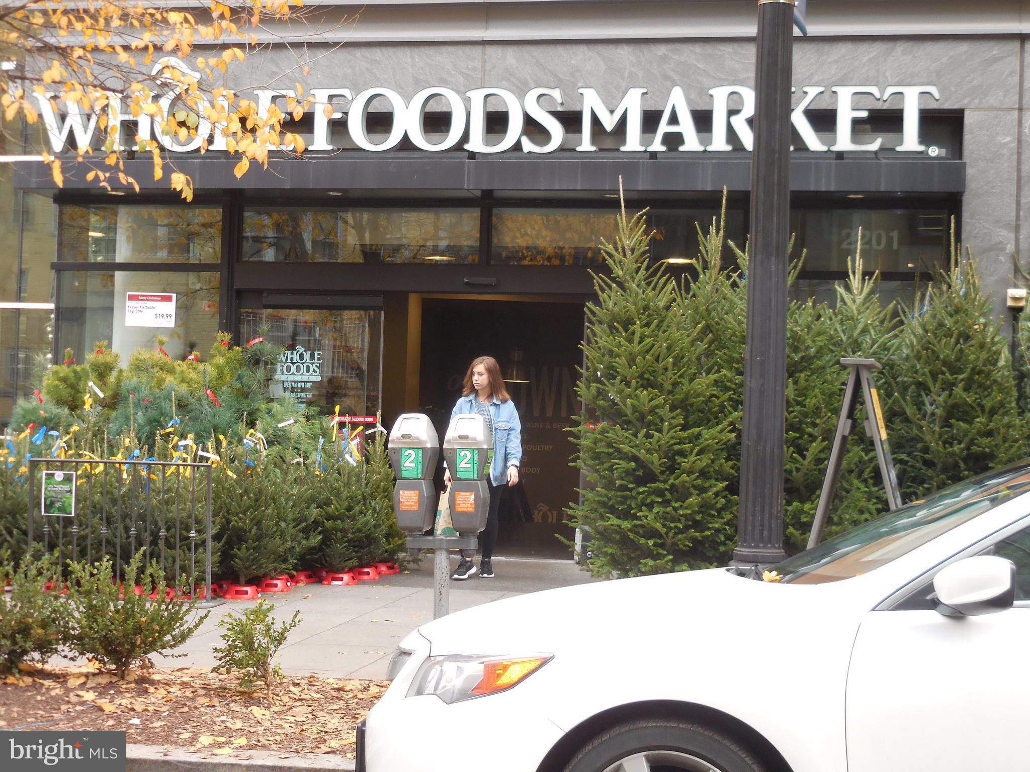 955 26th Street Northwest, Unit 610 Washington, DC 20037 - Photo 27 of 30 Whole Foods 5 minute walk