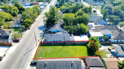 $260,000 | 6908 Canal Street, Houston, TX 77011