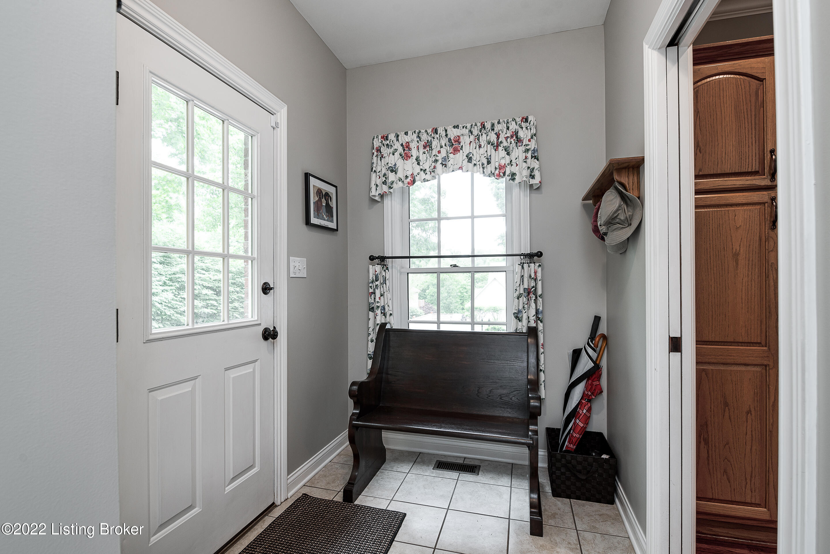 7530 Turner Ridge Road Crestwood, KY 40014 - Photo 13 of 39 AAA TR Mud Room