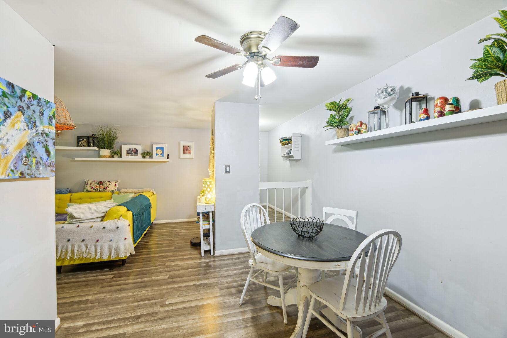 11220 Chestnut Grove Square, Unit 322 Reston, VA 20190 - Photo 11 of 25 Gallery Image 11