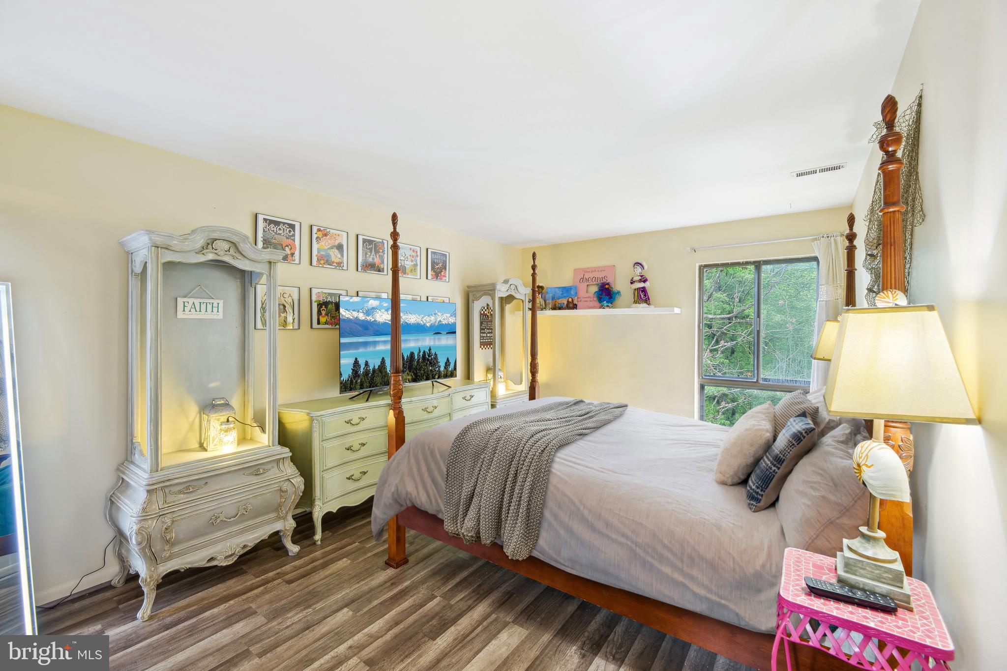11220 Chestnut Grove Square, Unit 322 Reston, VA 20190 - Photo 16 of 25 Gallery Image 16