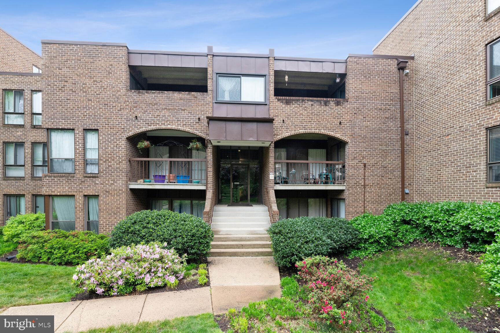 11220 Chestnut Grove Square, Unit 322 Reston, VA 20190 - Photo 24 of 25 Gallery Image 24