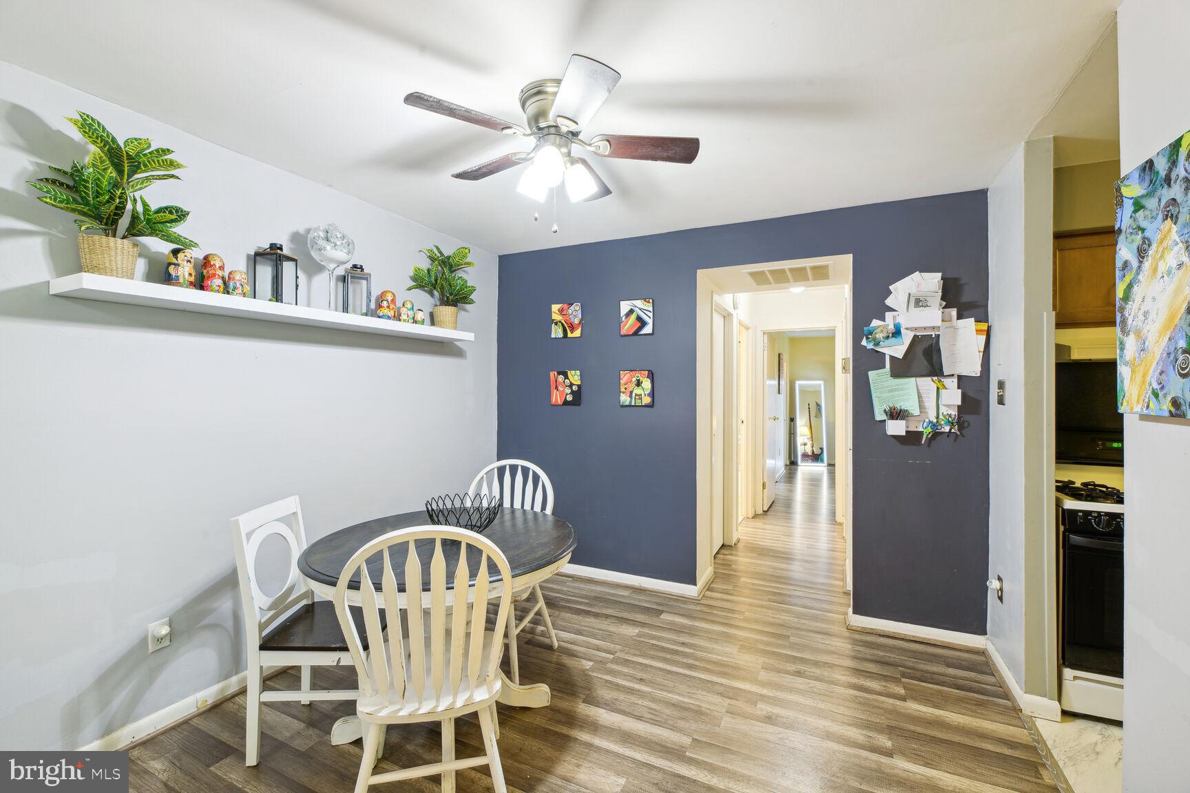 11220 Chestnut Grove Square, Unit 322 Reston, VA 20190 - Photo 10 of 25 Gallery Image 10