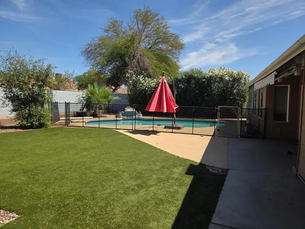 $2,250 | 13055 North 56th Avenue, Glendale, AZ 85304