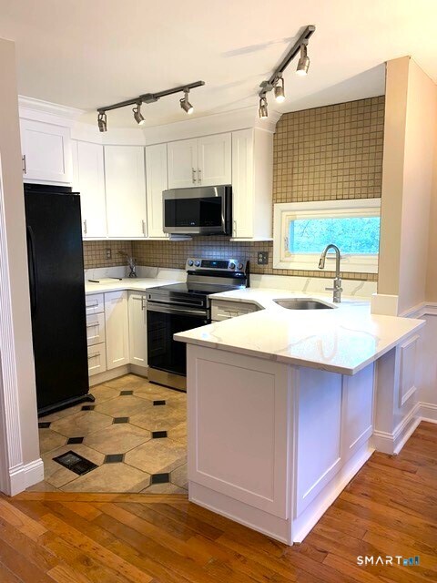 65 Ellsworth Street, Unit 302 Bridgeport, CT 06605 - Photo 13 of 40