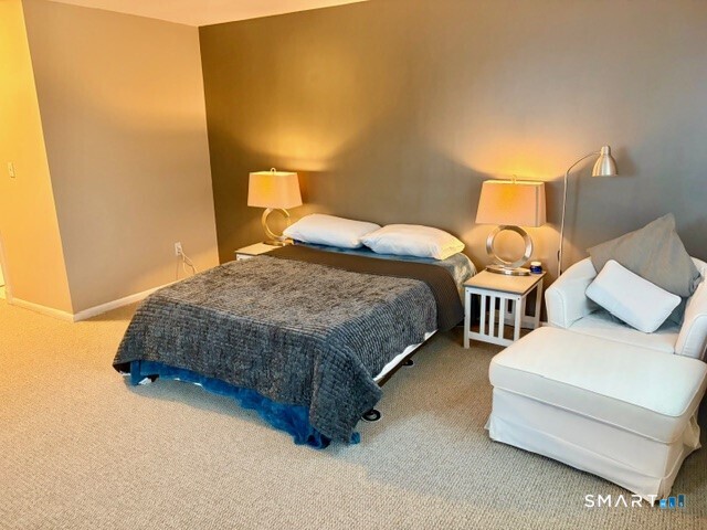 65 Ellsworth Street, Unit 302 Bridgeport, CT 06605 - Photo 19 of 40 Upper Level Primary Bedroom