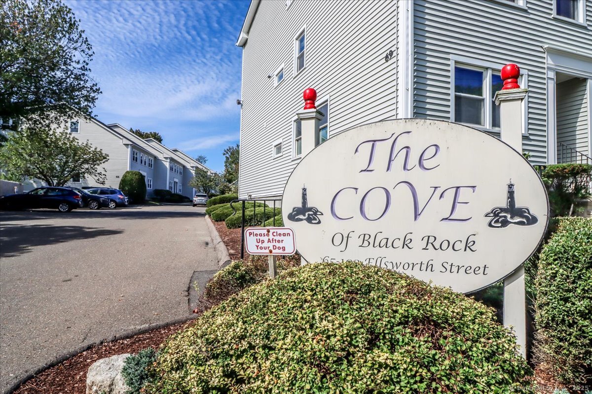 65 Ellsworth Street, Unit 302 Bridgeport, CT 06605 - Photo 40 of 40 a sign on the side of a street