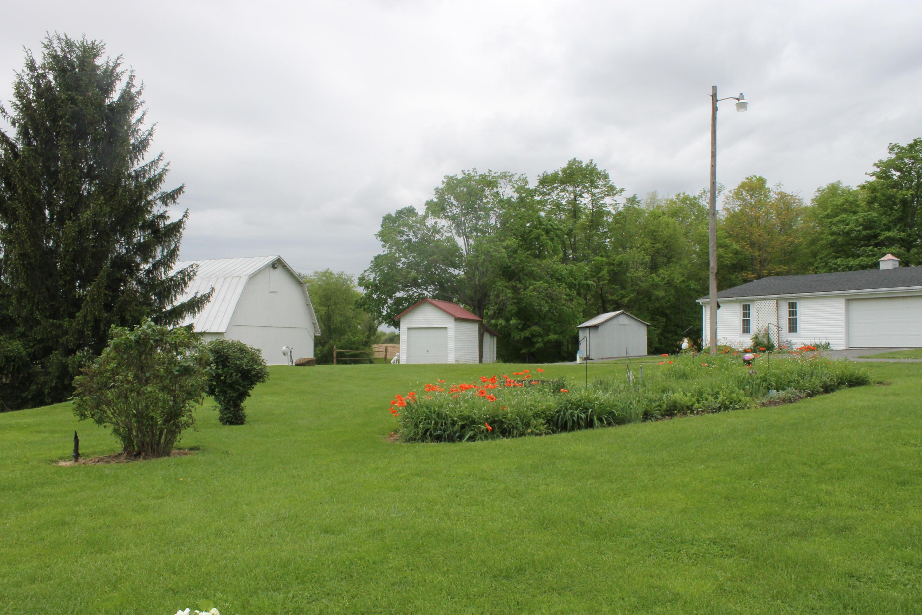 7985 Lancaster-Circleville Road Southwest Lancaster, OH 43130 - Photo 15 of 61
