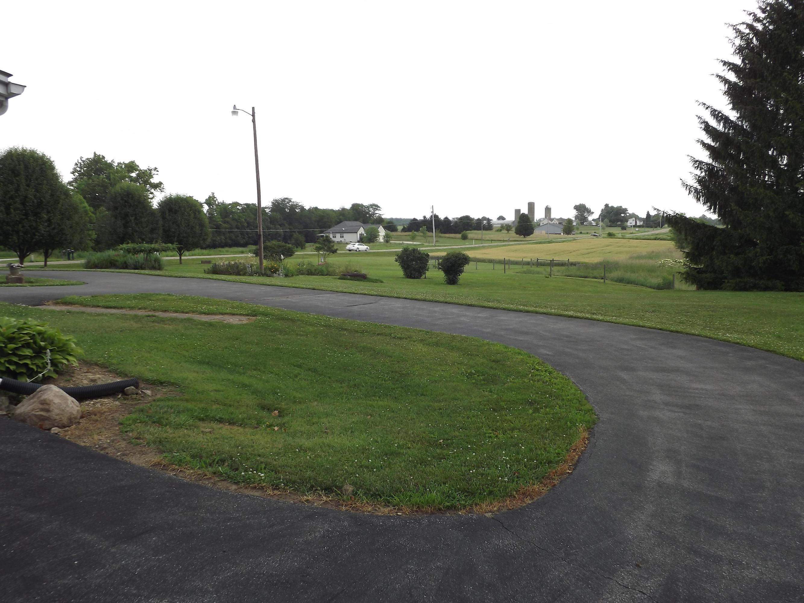 7985 Lancaster-Circleville Road Southwest Lancaster, OH 43130 - Photo 5 of 61