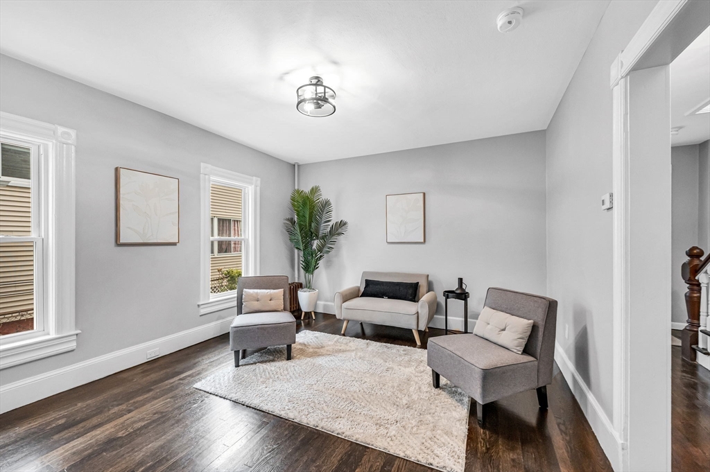 15 Myrtle Avenue Holyoke, MA 01040 - Photo 6 of 42