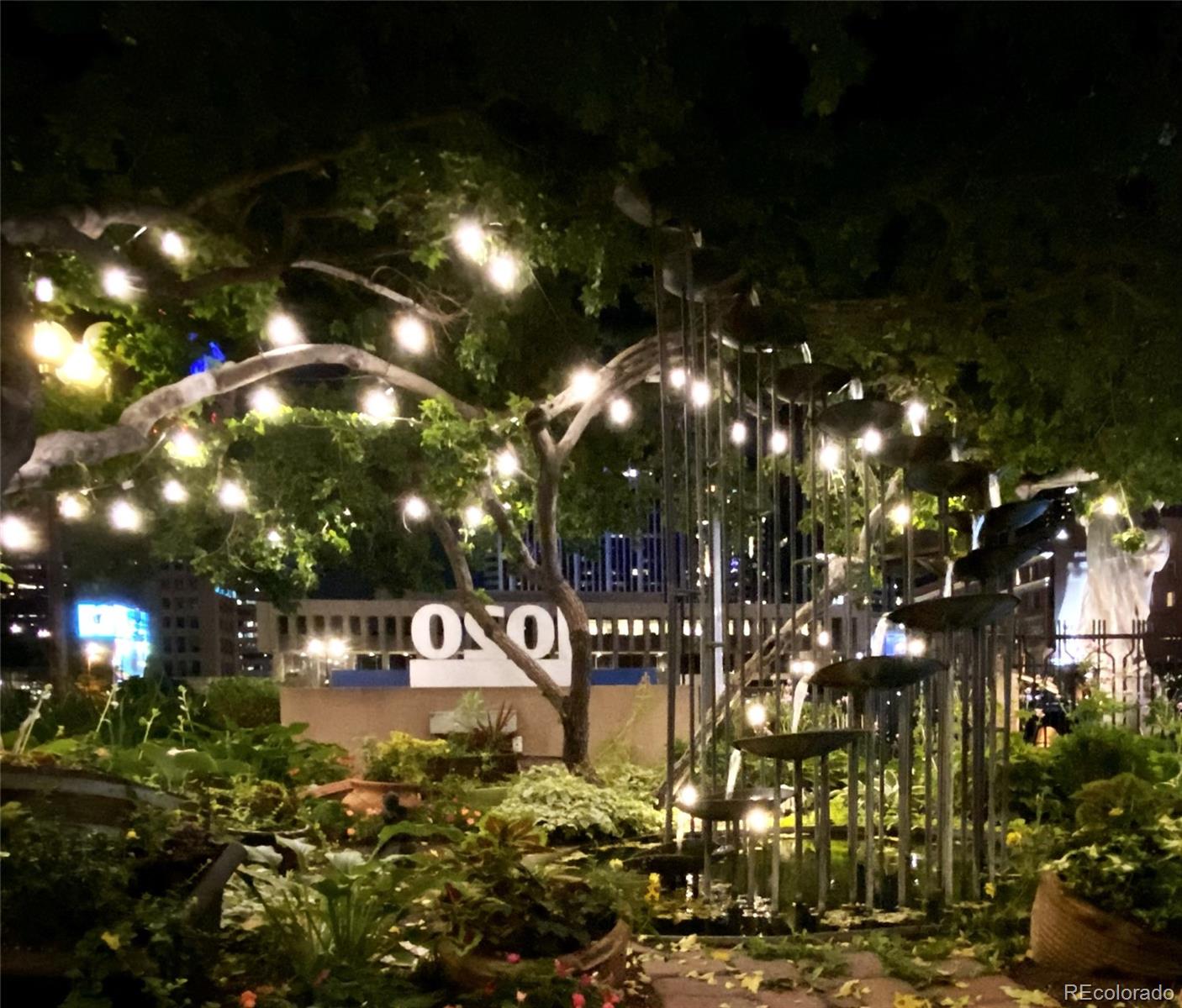 1020 15th Street, Unit 33B Denver, CO 80202 - Photo 40 of 48 a view of a street