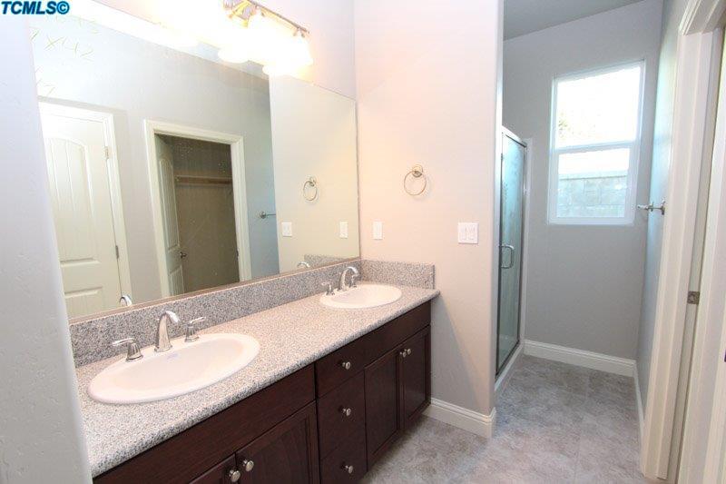 120 West Lilac Avenue Reedley, CA 93654 - Photo 11 of 14 Additional Photo