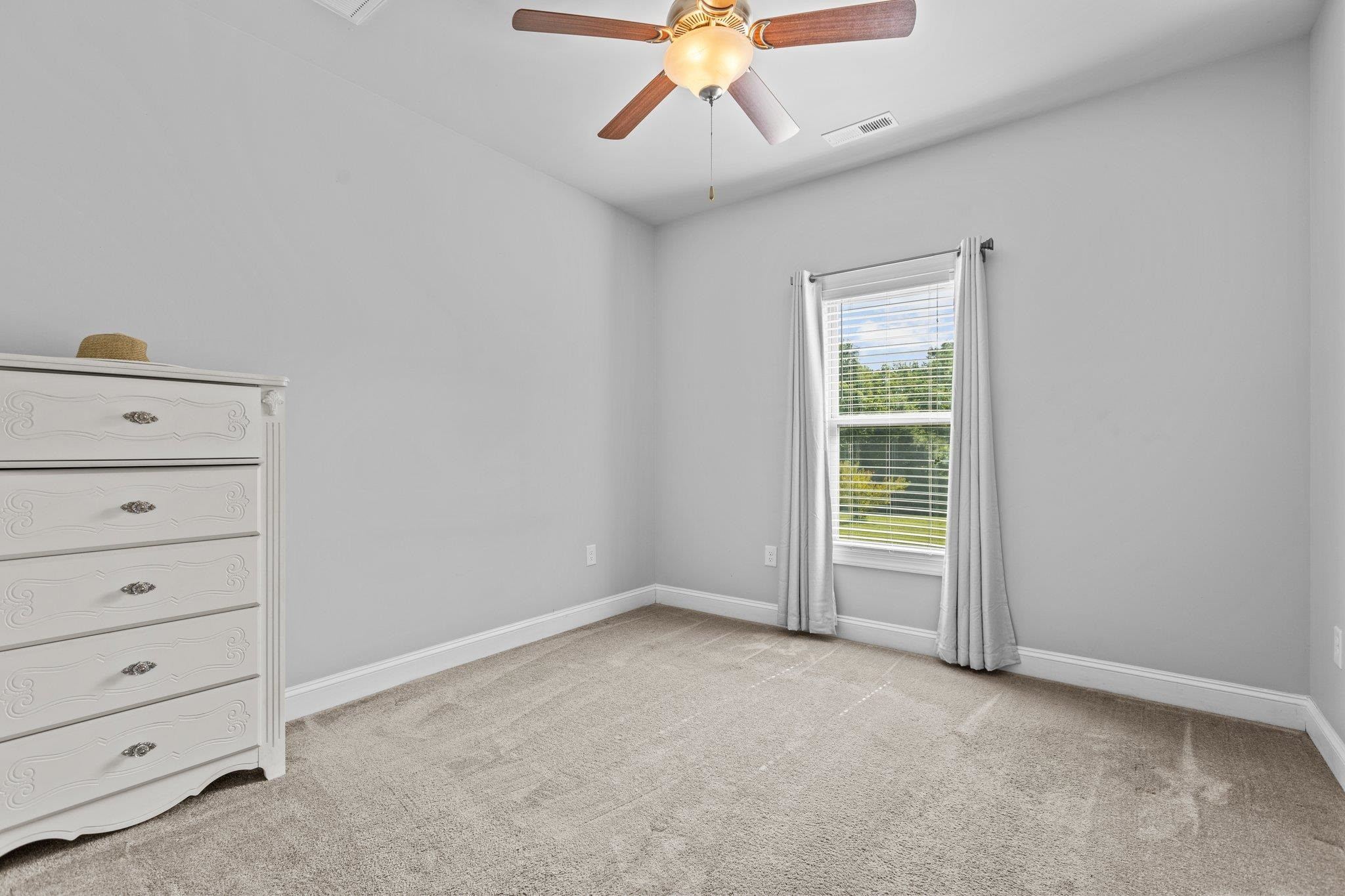 312 P G Pearce Road Zebulon, NC 27597 - Photo 34 of 57 Office