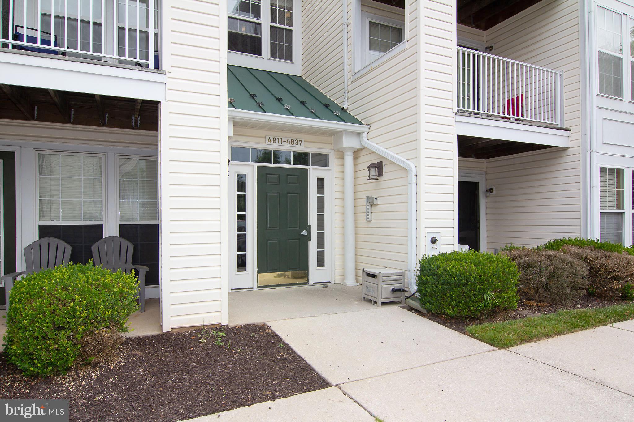 4823 Shellbark Road, Unit 4823 Owings Mills, MD 21117 - Photo 2 of 31 Building entrance